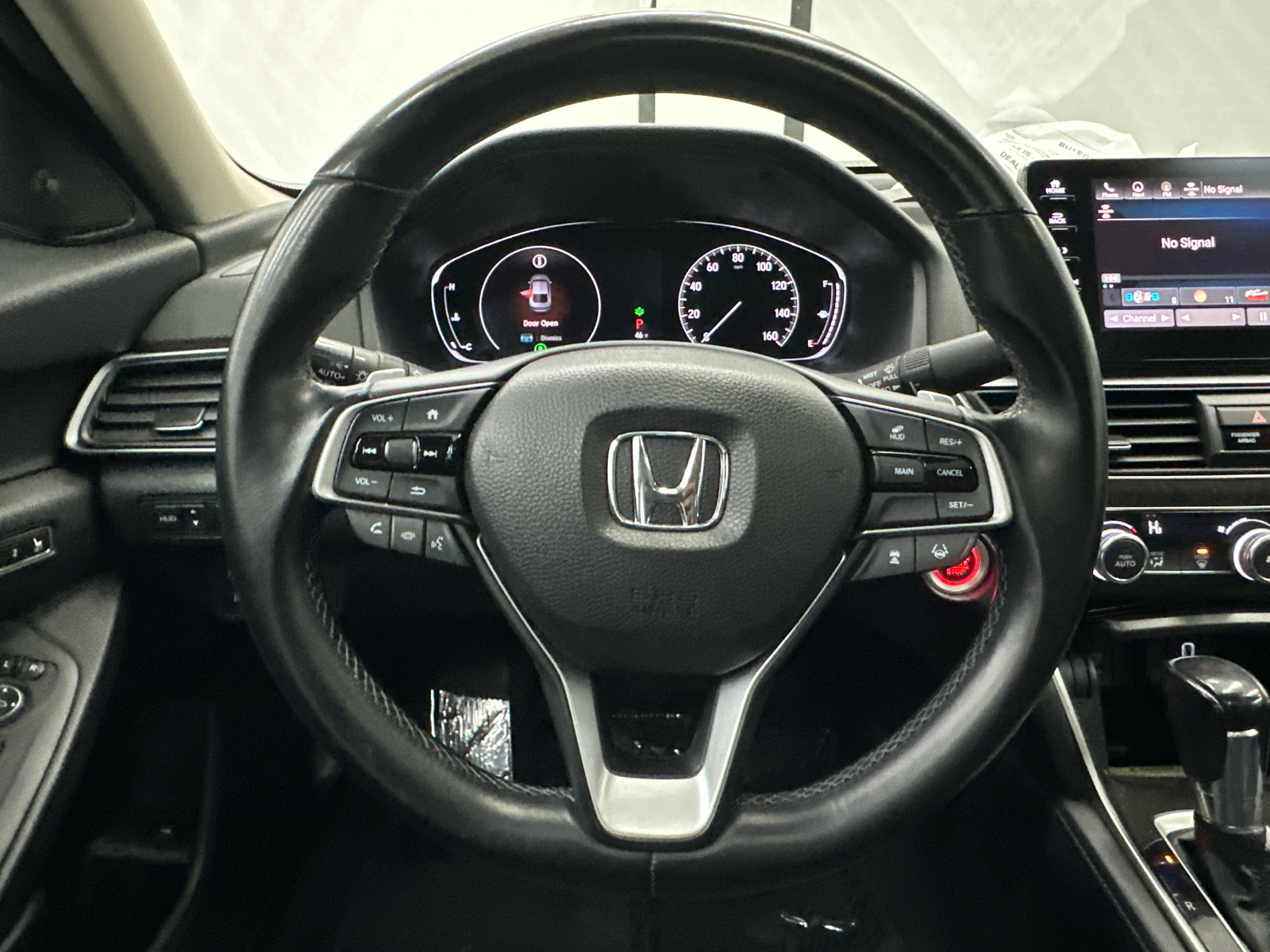 2018 Honda Accord Touring 28