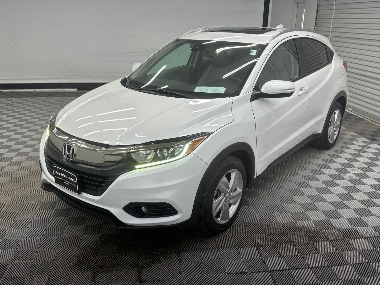 2019 Honda HR-V EX-L 1