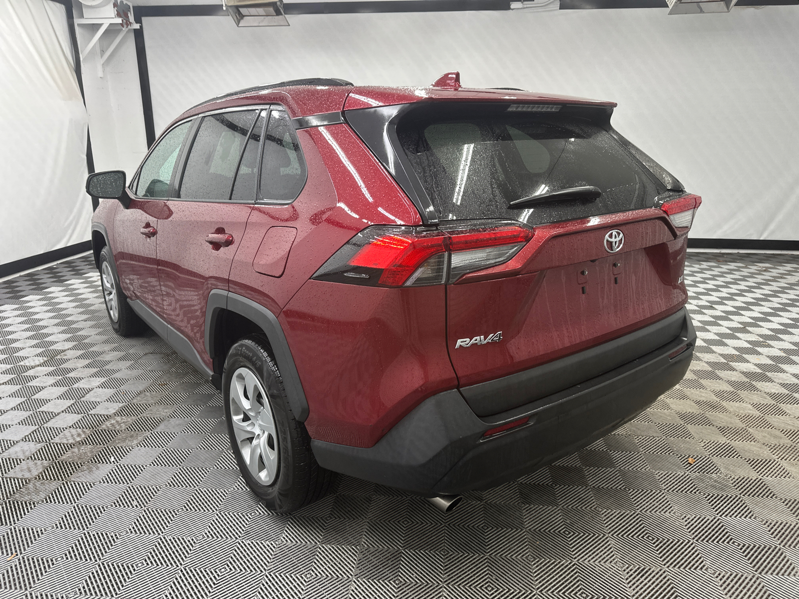 2020 Toyota RAV4 LE 3