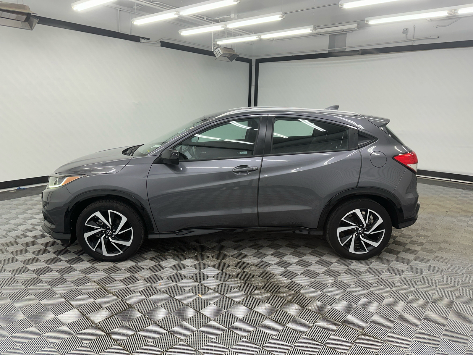 2020 Honda HR-V Sport 2