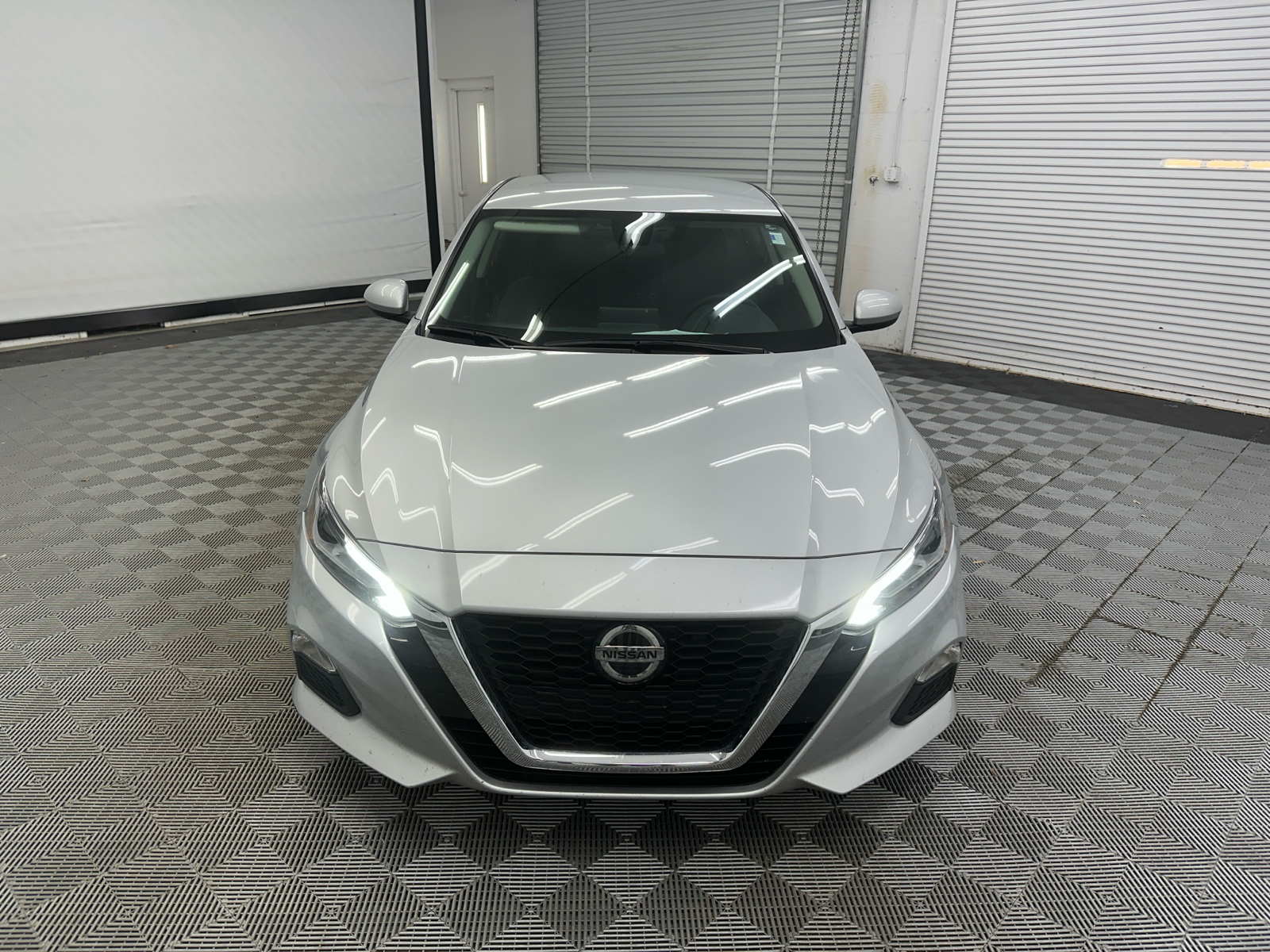 2022 Nissan Altima 2.5 SV 8