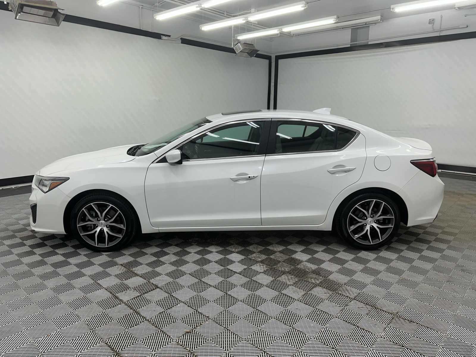 2020 Acura ILX Premium Package 2