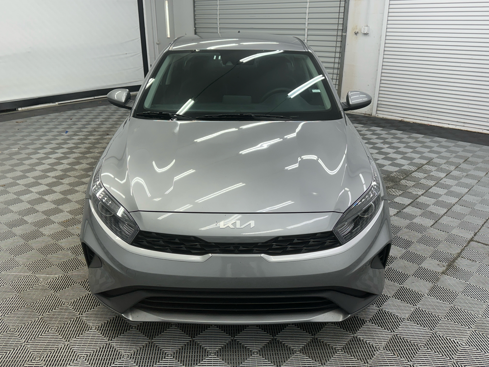 2023 Kia Forte LXS 8