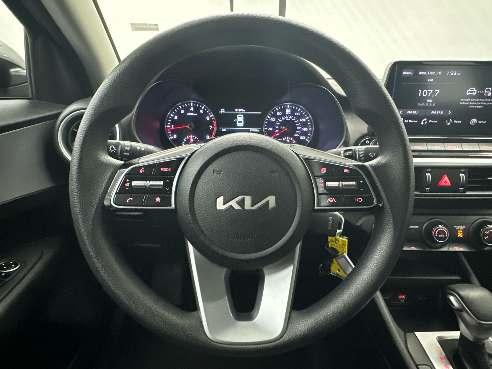 2023 Kia Forte LXS 24