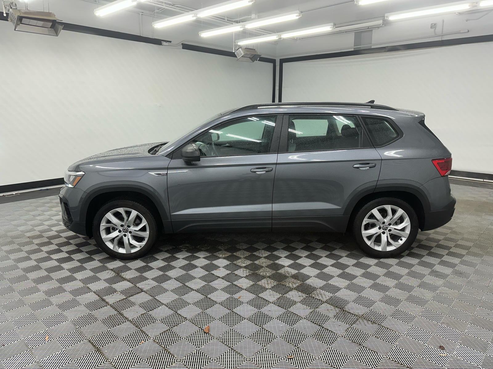 2023 Volkswagen Taos 1.5T S 2