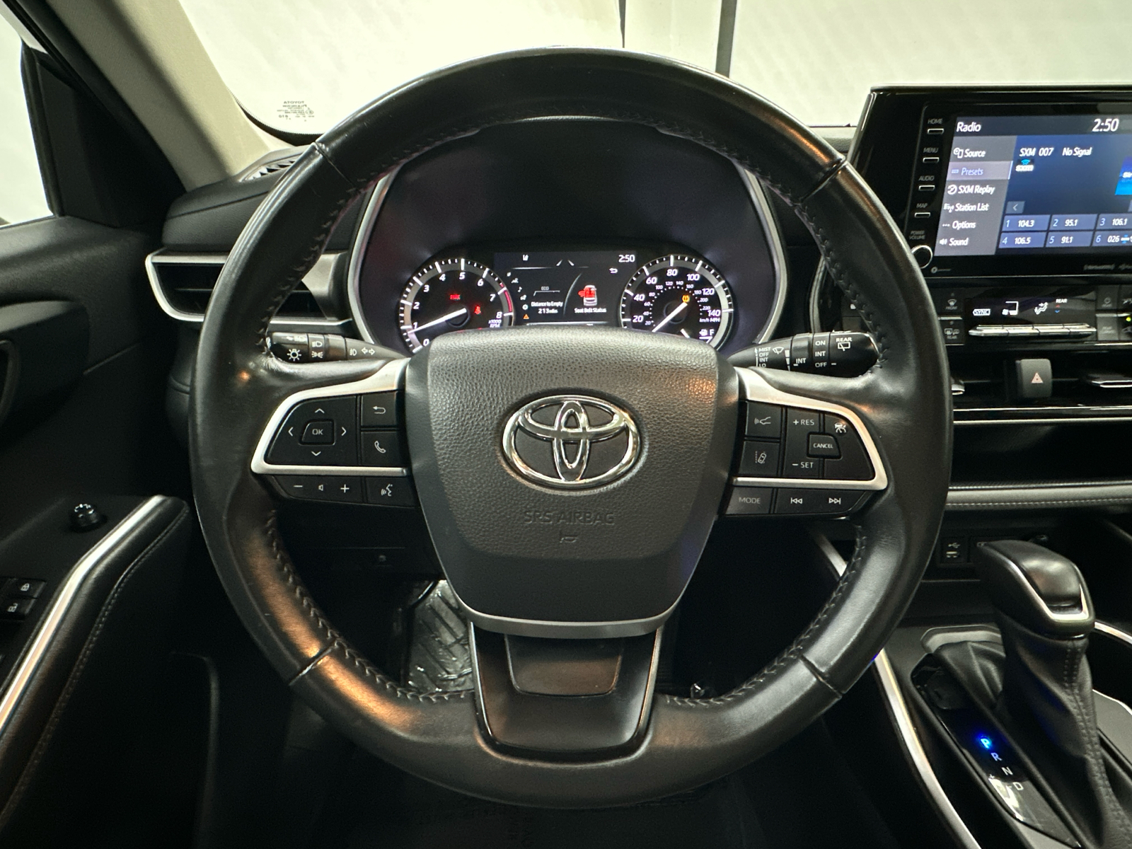 2022 Toyota Highlander XLE 30