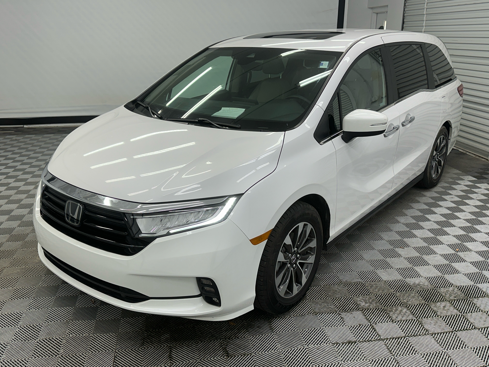 2023 Honda Odyssey EX-L 1