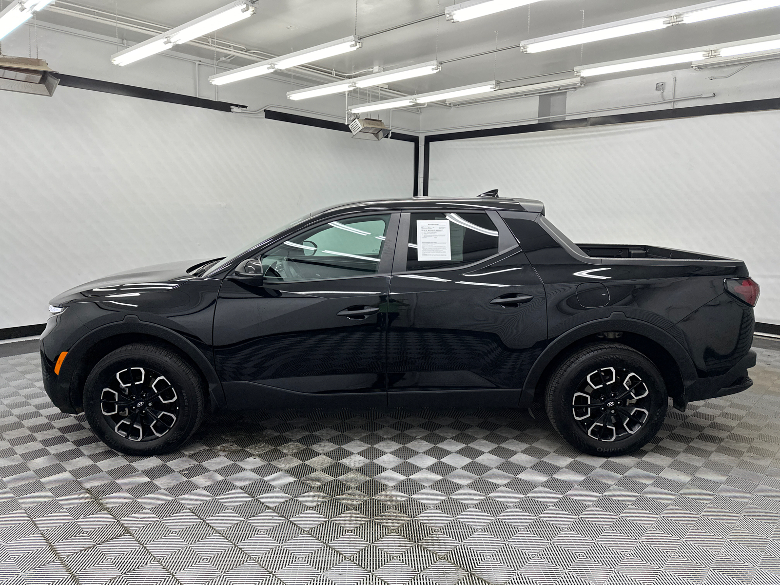 2023 Hyundai Santa Cruz SEL 2