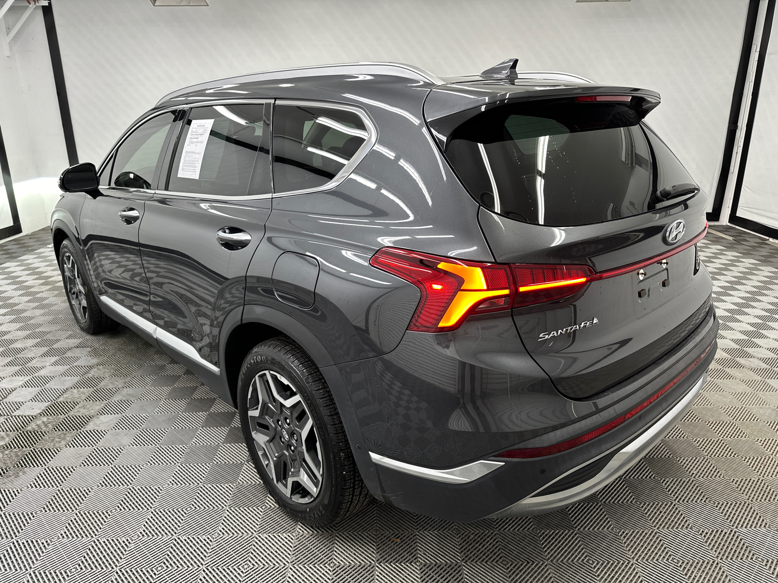 2021 Hyundai Santa Fe Limited 3