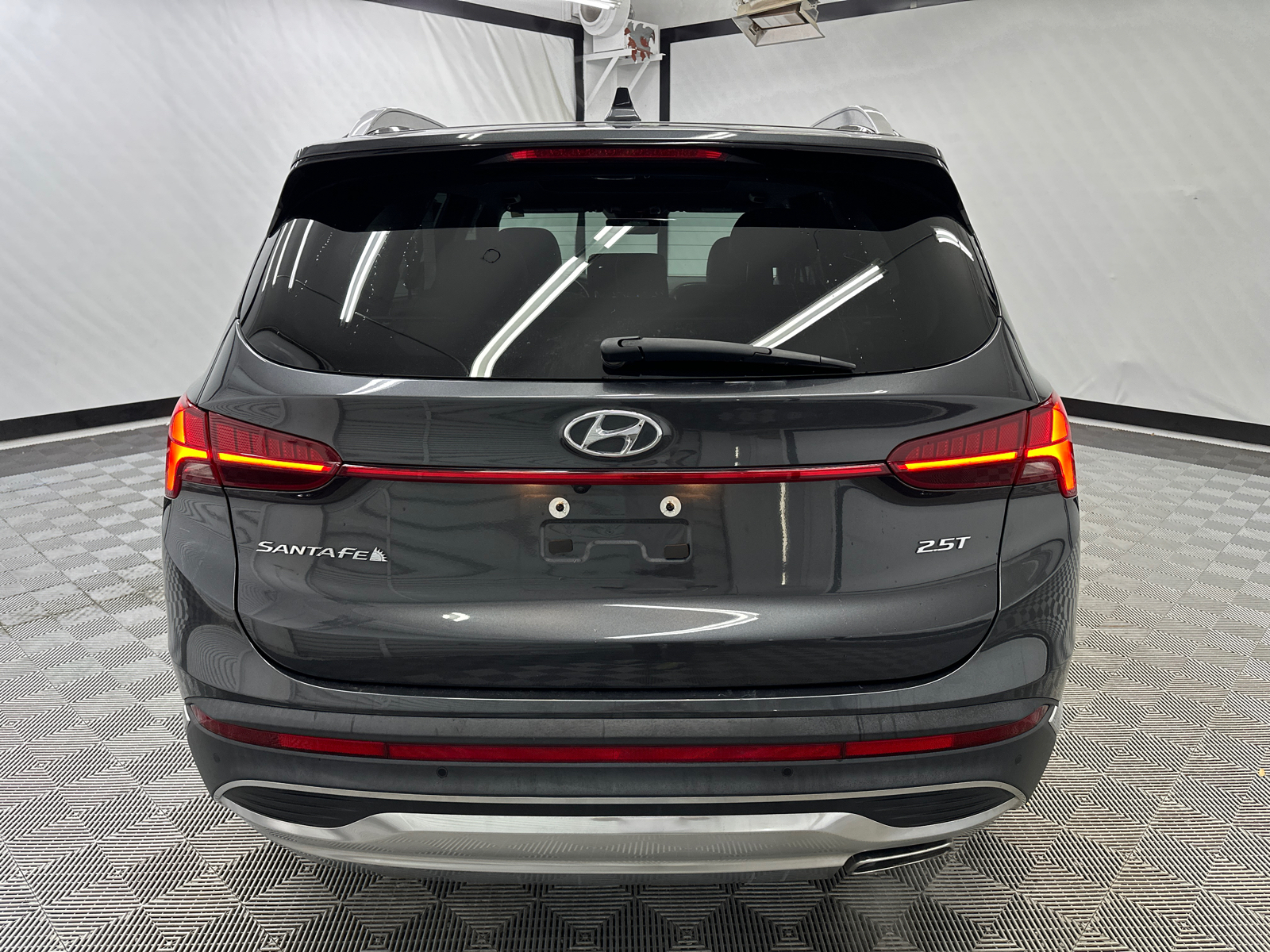 2021 Hyundai Santa Fe Limited 4