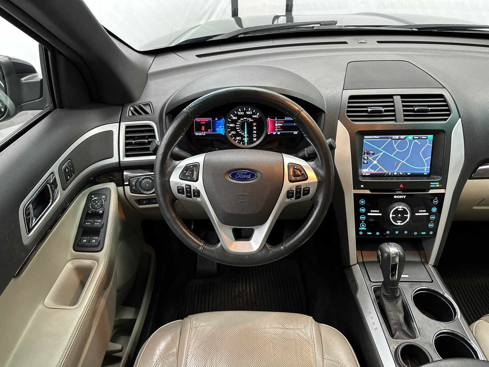 2013 Ford Explorer Limited 29