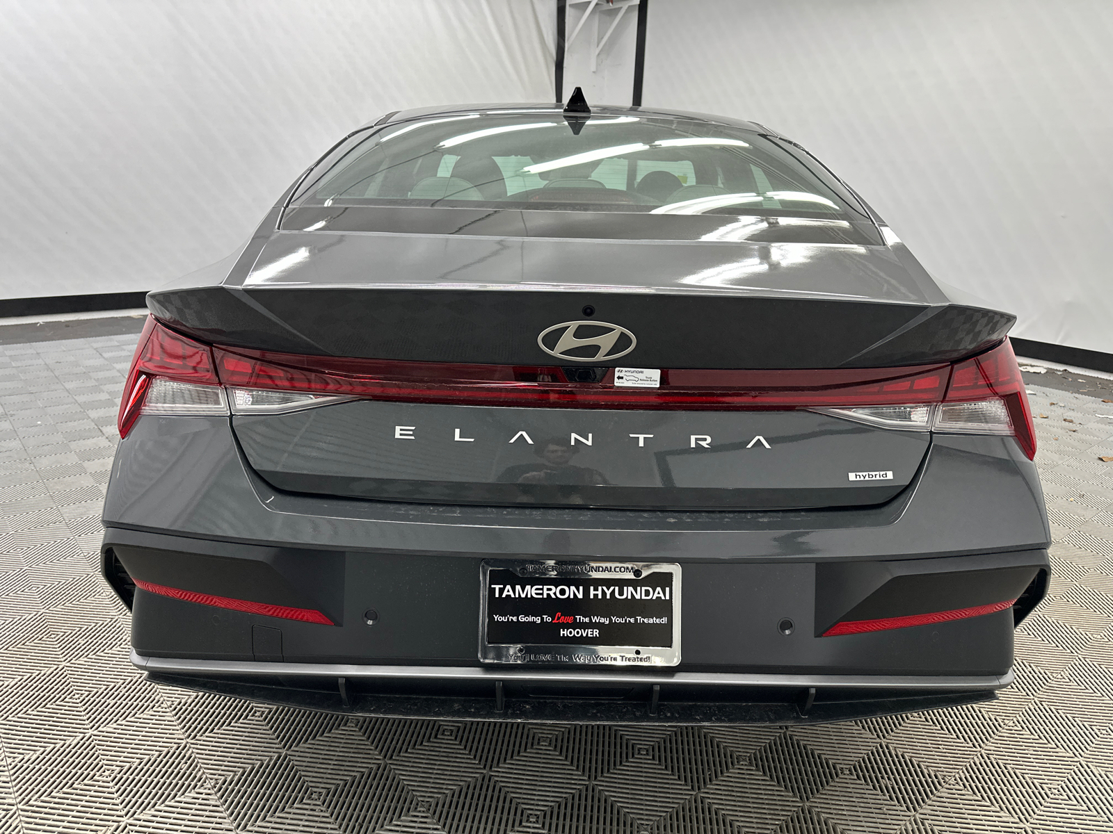 2024 Hyundai Elantra Hybrid Limited 4