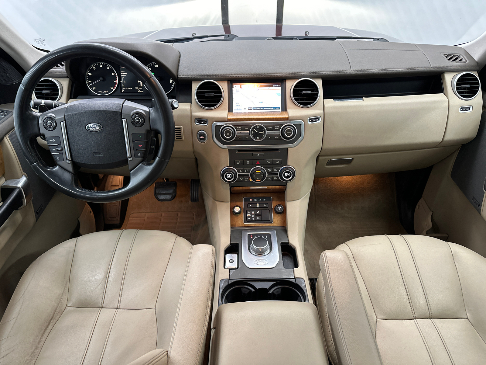 2016 Land Rover LR4 HSE 27