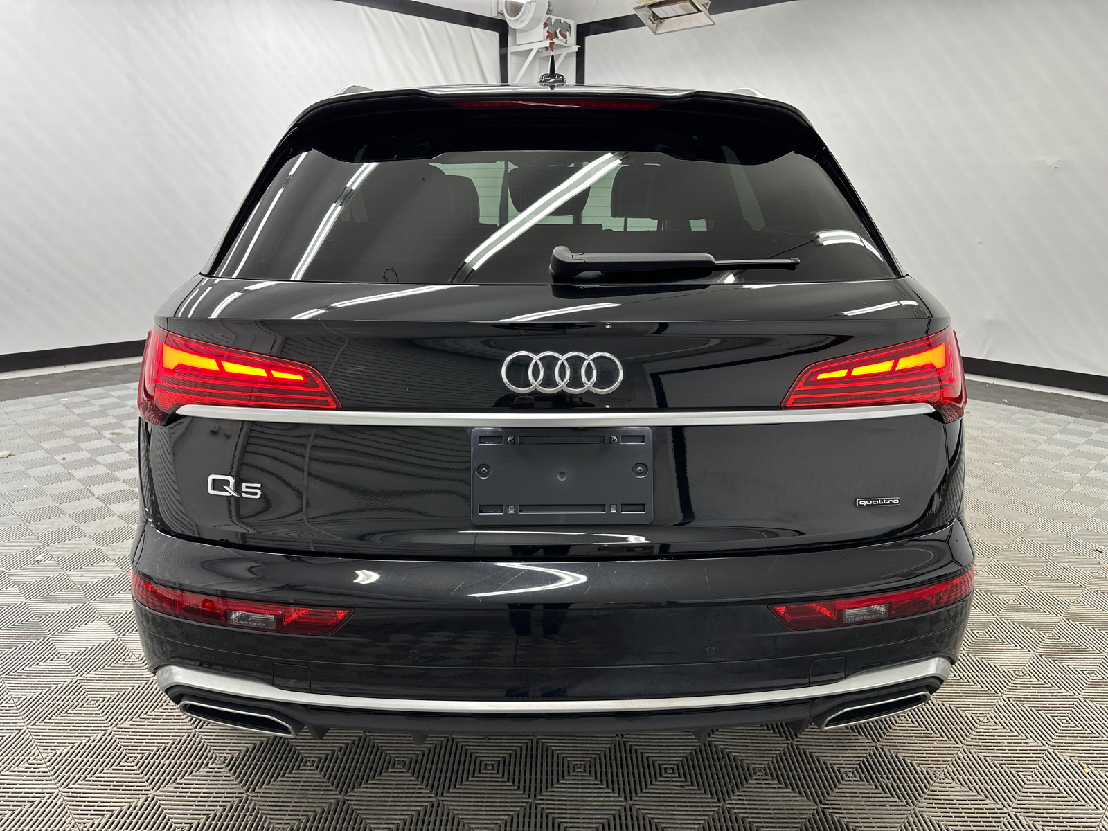 2022 Audi Q5 45 S line Premium Plus 4
