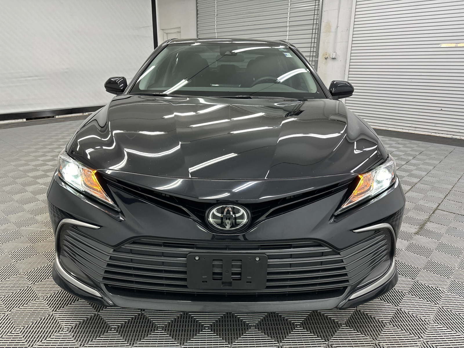 2023 Toyota Camry LE 8