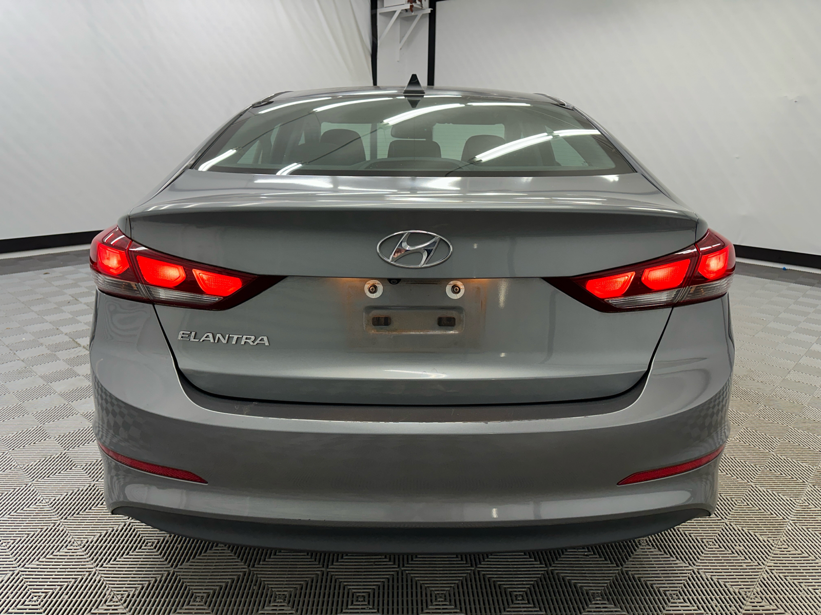 2017 Hyundai Elantra Value Edition 4