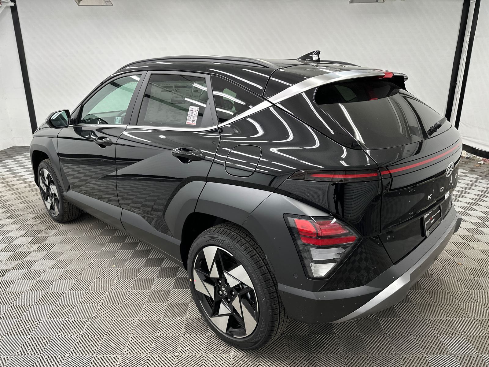 2024 Hyundai Kona Limited 3