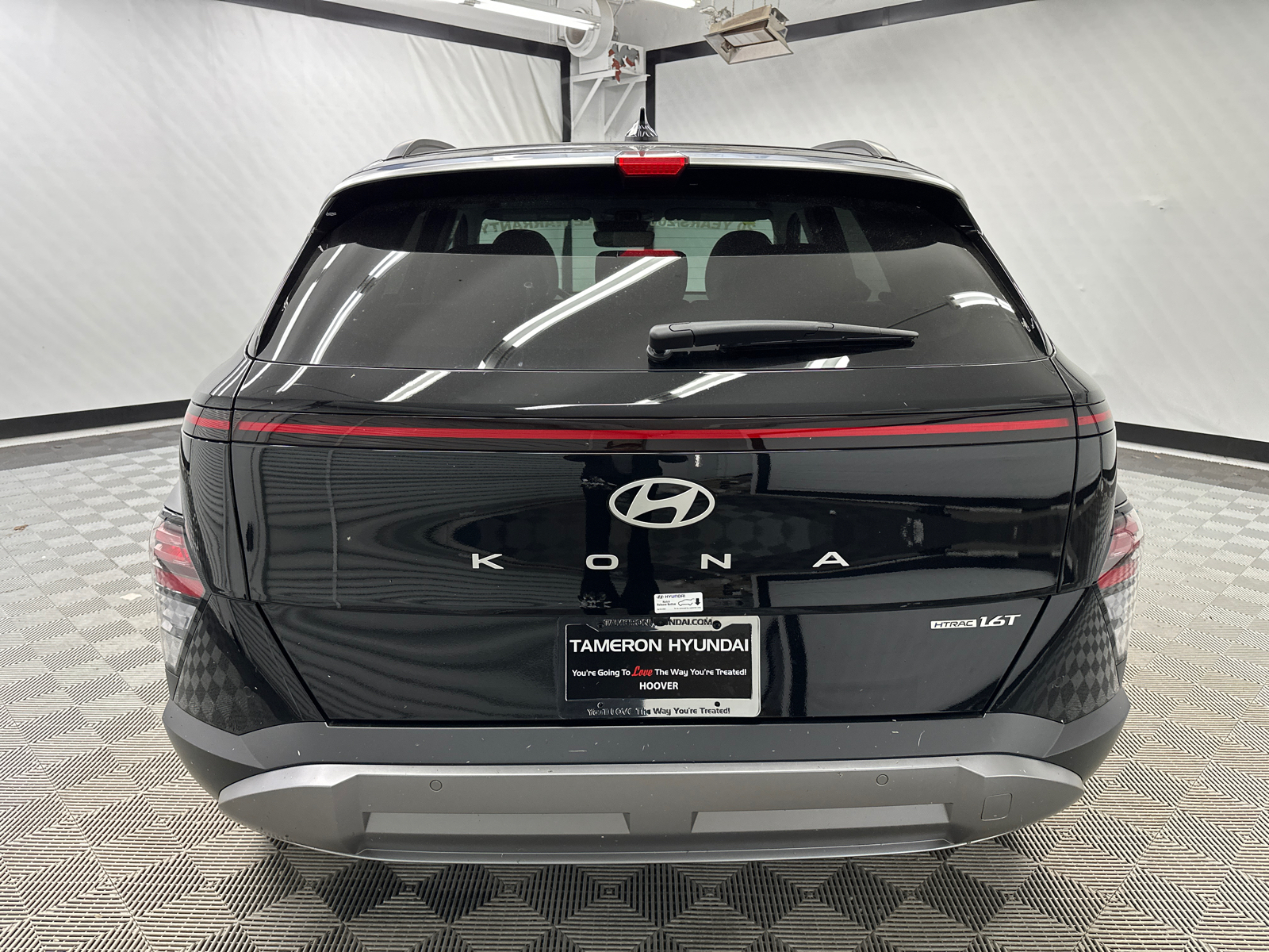 2024 Hyundai Kona Limited 4