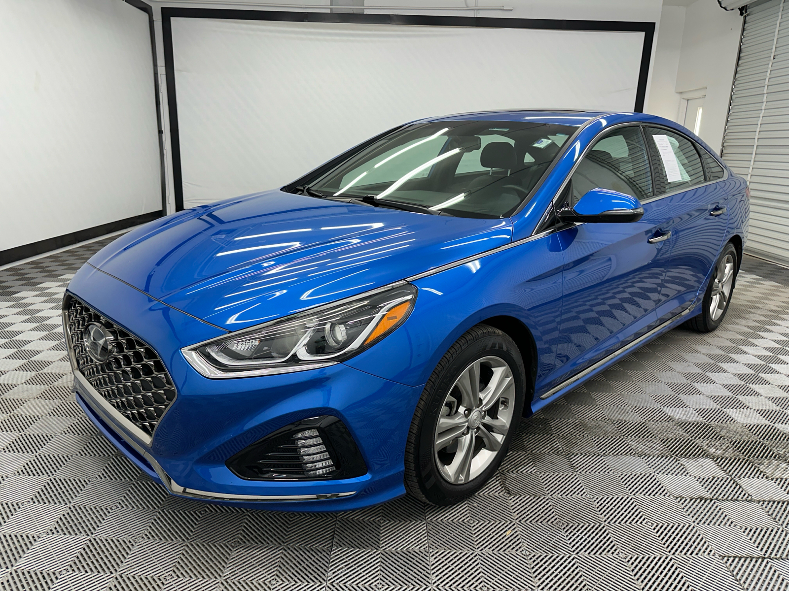 2018 Hyundai Sonata Sport 1