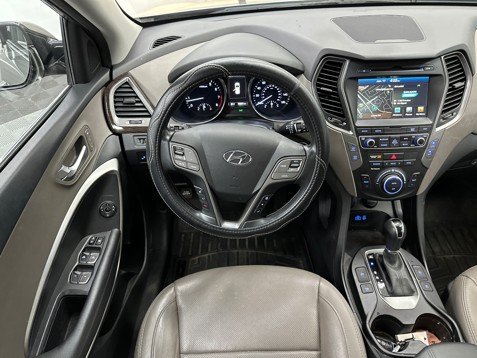 2017 Hyundai Santa Fe Sport 2.4 Base 26