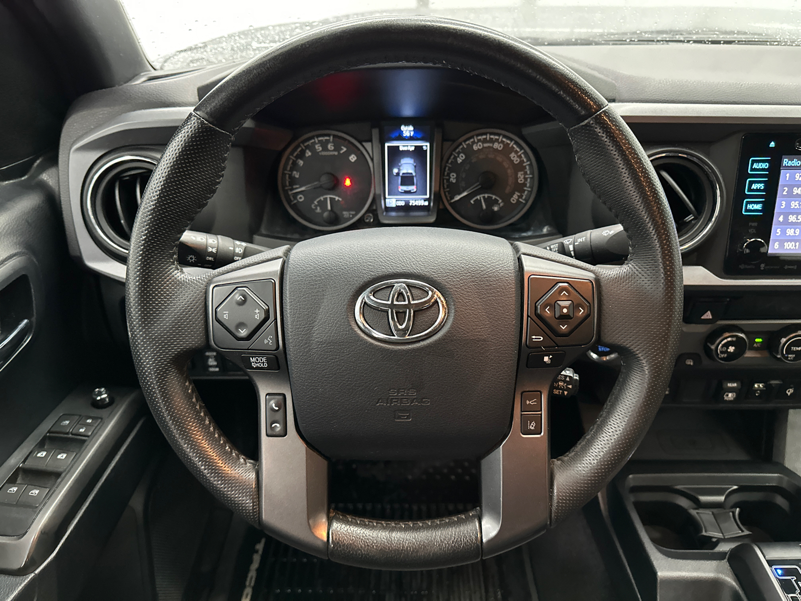 2018 Toyota Tacoma TRD Off-Road 23