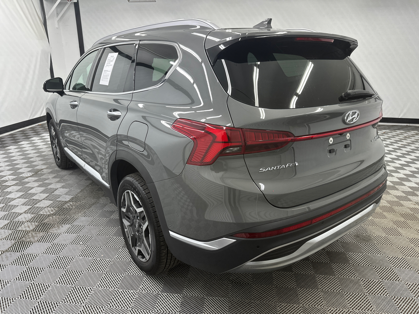 2023 Hyundai Santa Fe Hybrid SEL Premium 3