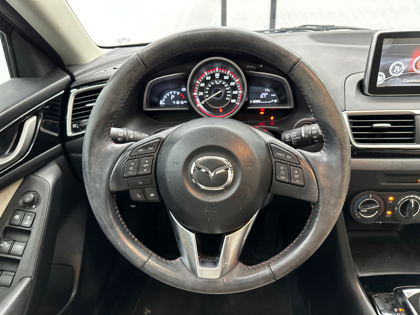 2016 Mazda Mazda3 i Touring 24