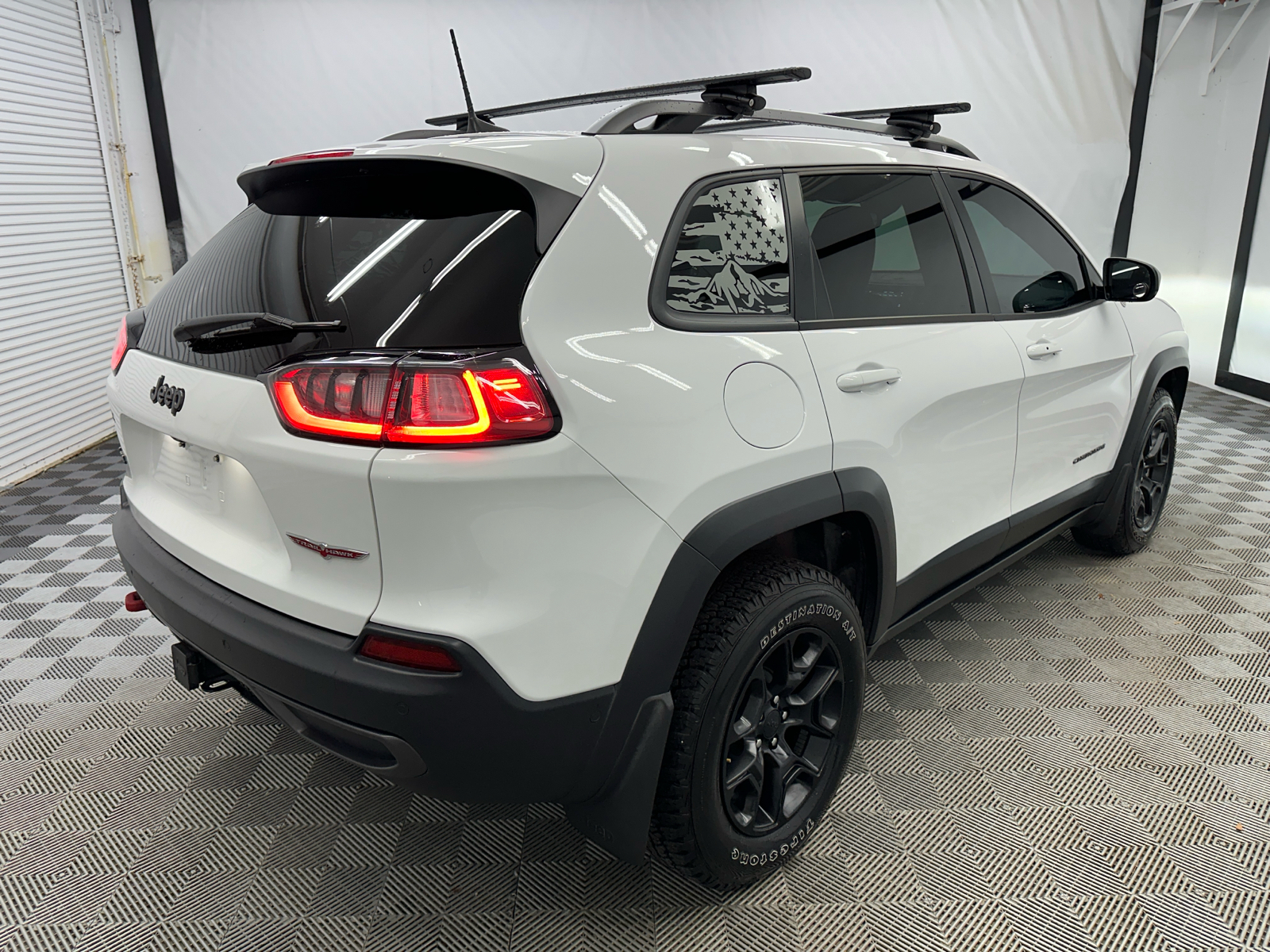 2020 Jeep Cherokee Trailhawk 5