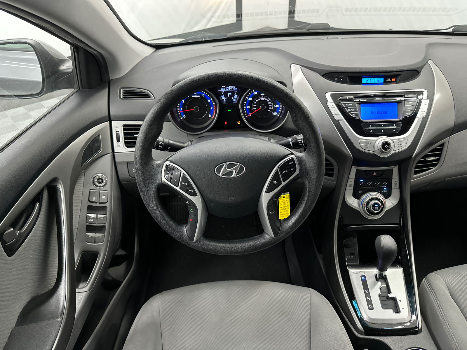 2012 Hyundai Elantra GLS 21