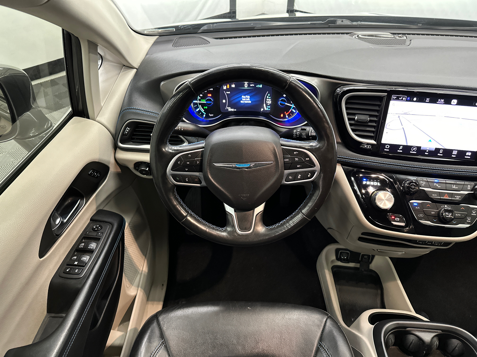 2021 Chrysler Pacifica Hybrid Touring L 26