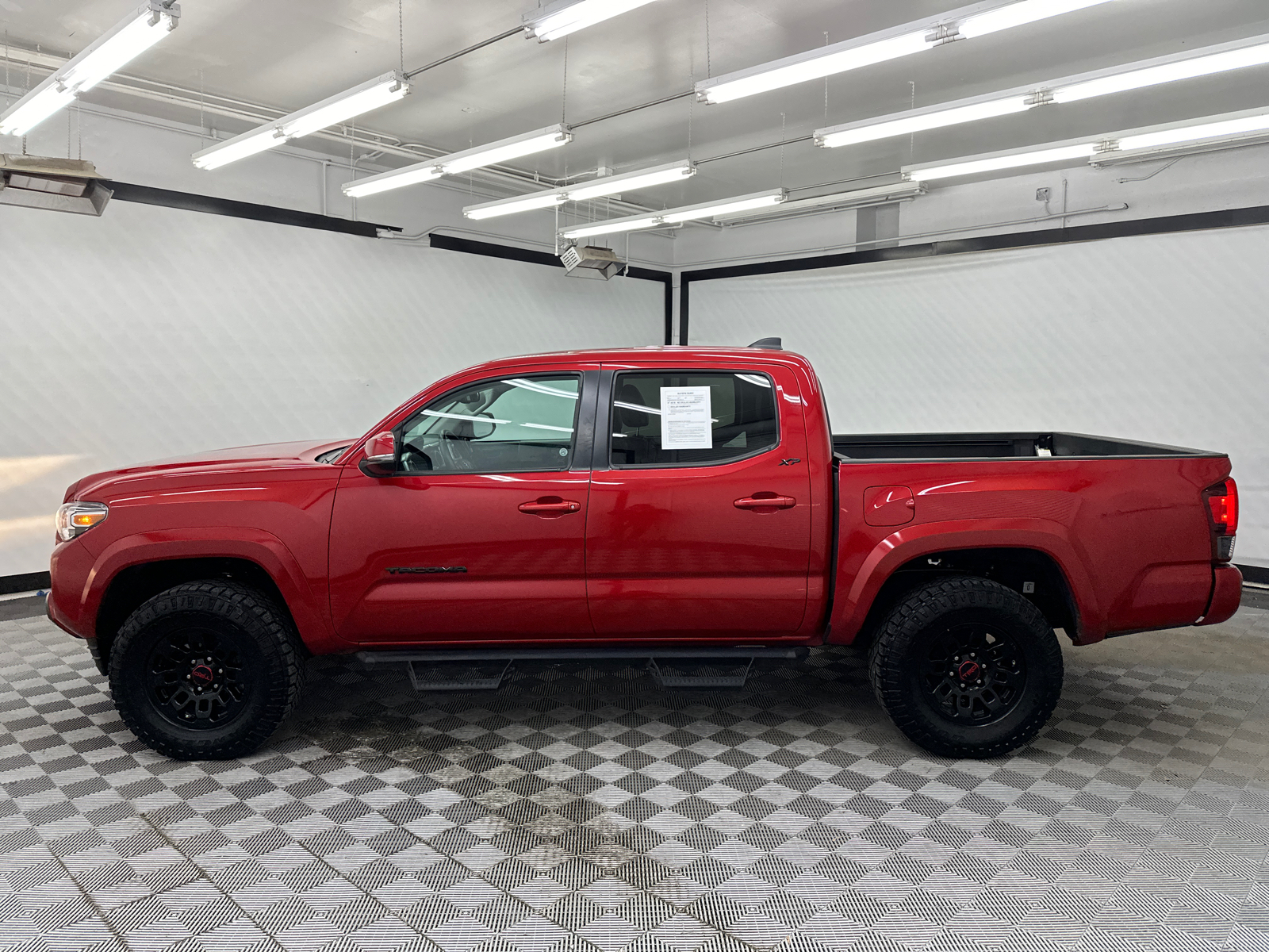 2022 Toyota Tacoma SR5 2