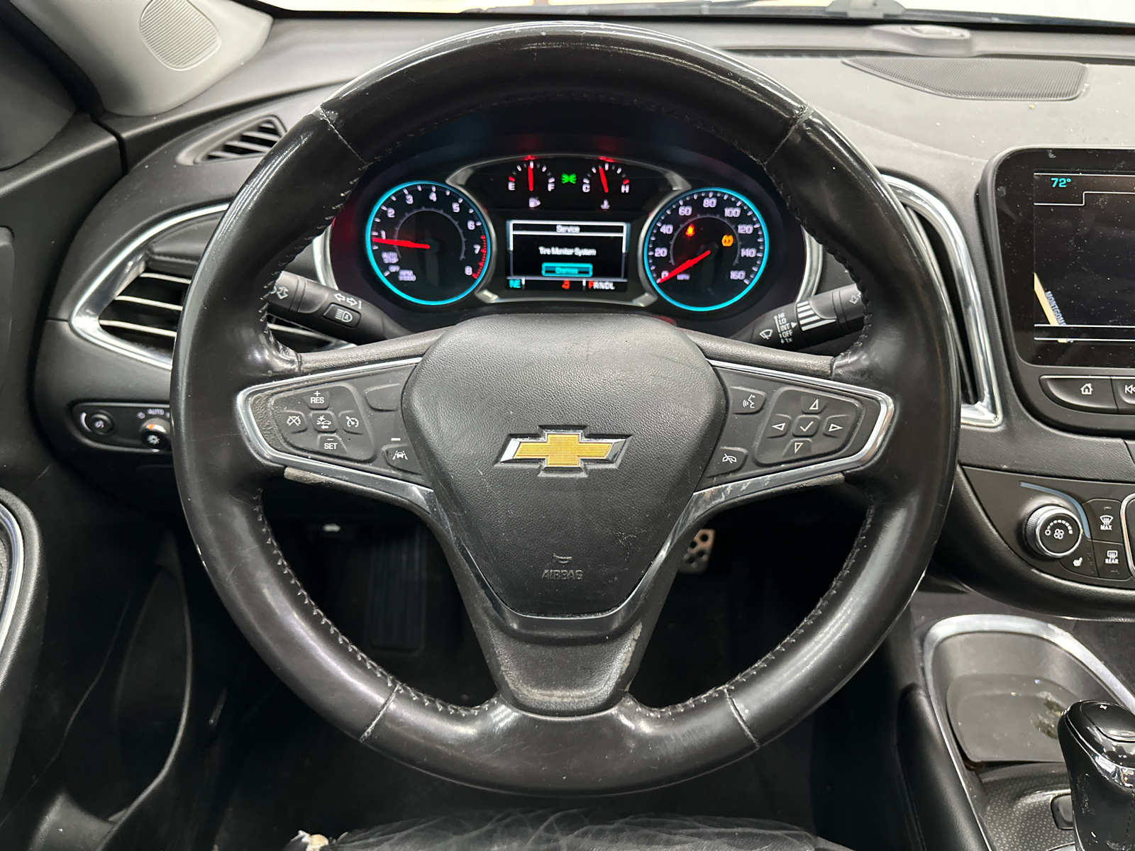 2017 Chevrolet Malibu LT 24