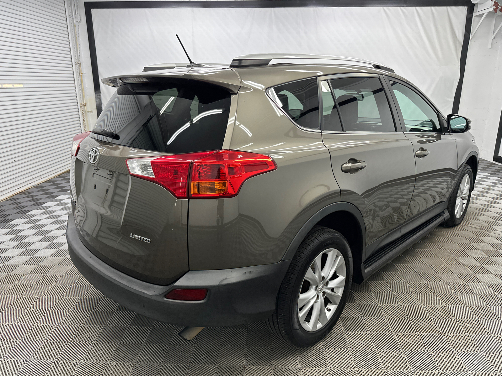 2013 Toyota RAV4 Limited 5