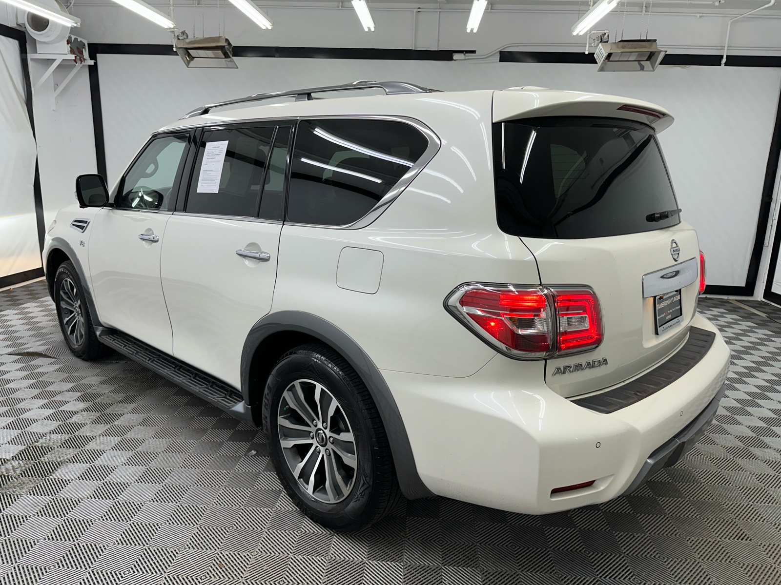 2019 Nissan Armada SL 3