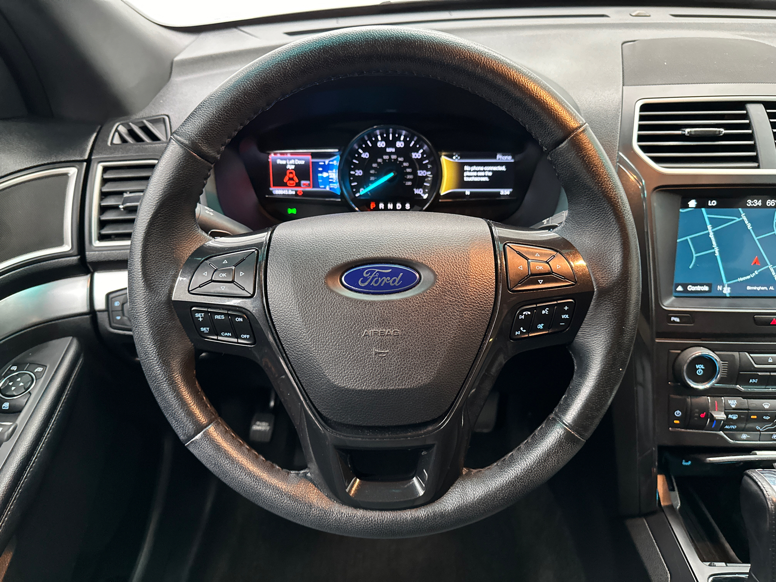 2017 Ford Explorer XLT 27