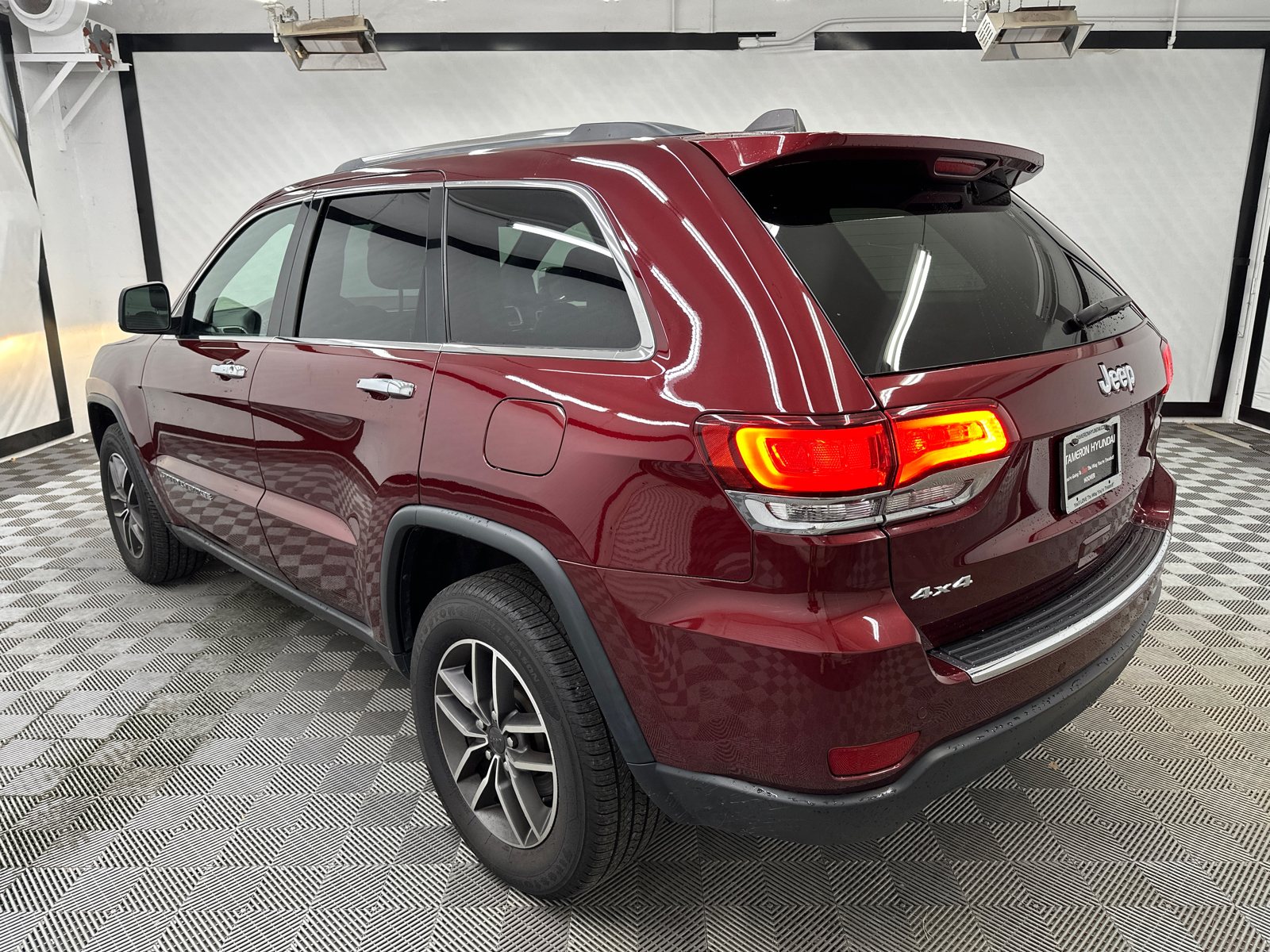 2022 Jeep Grand Cherokee WK Limited 3