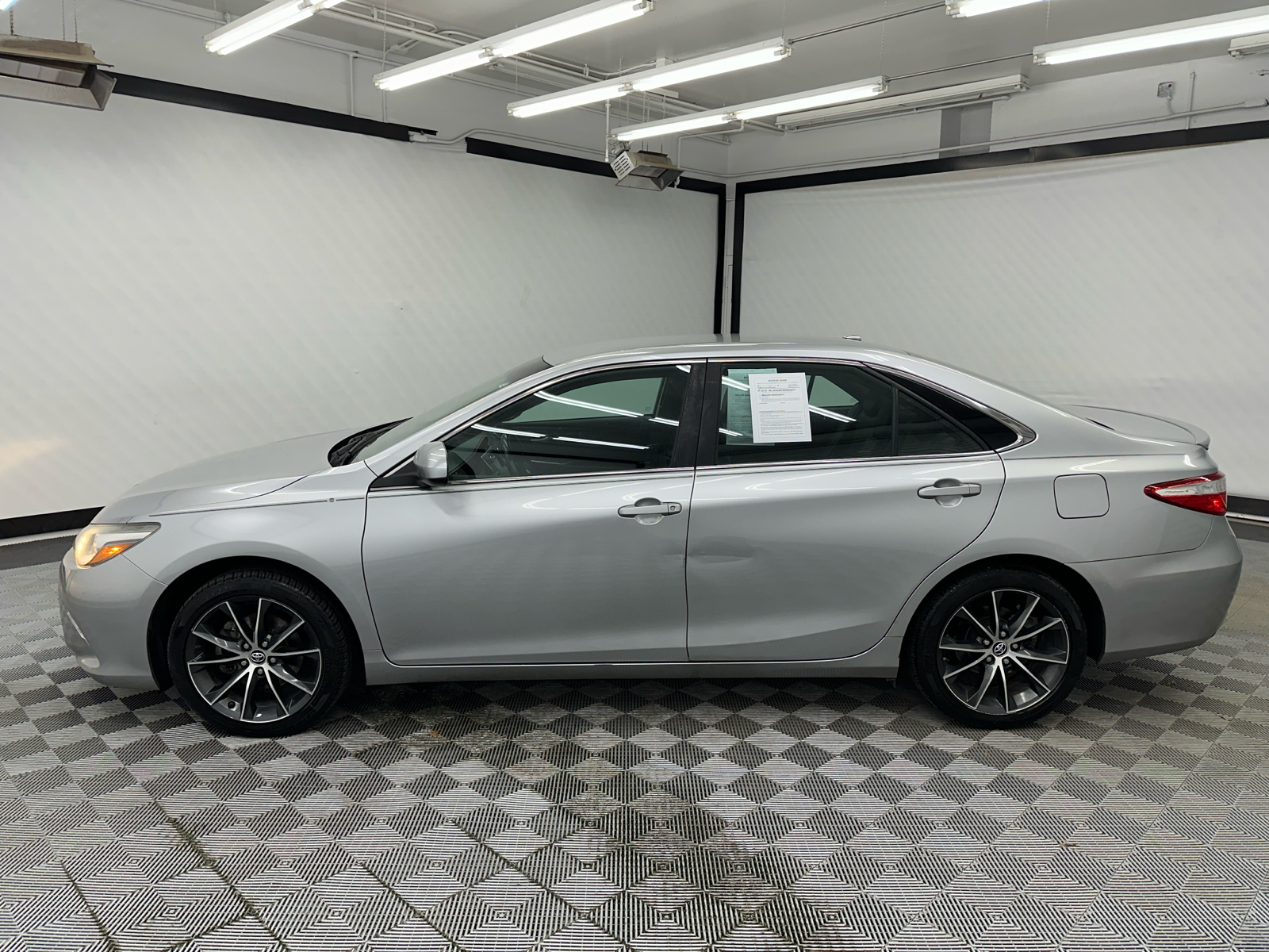 2015 Toyota Camry  2