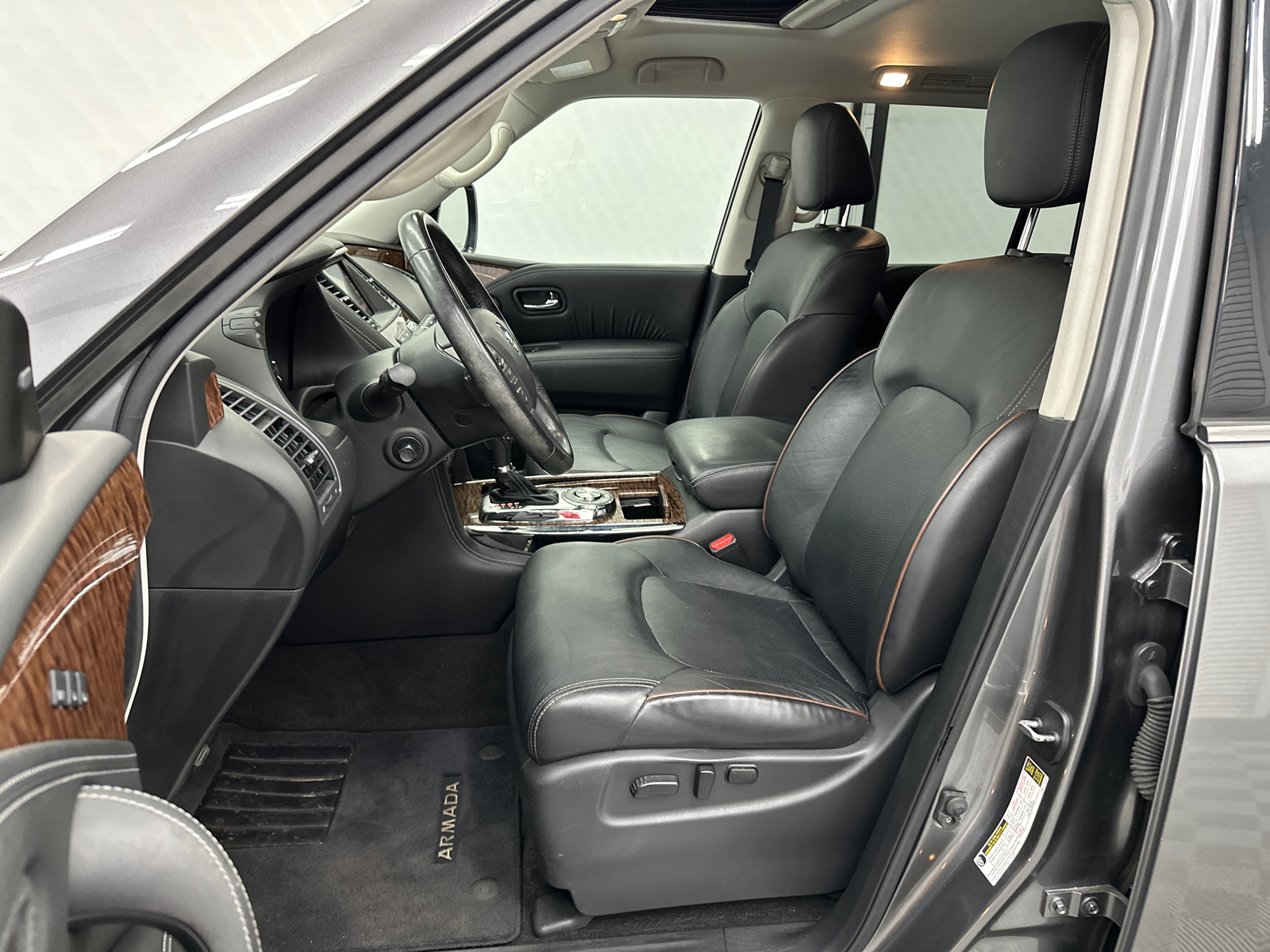 2019 Nissan Armada SL 9