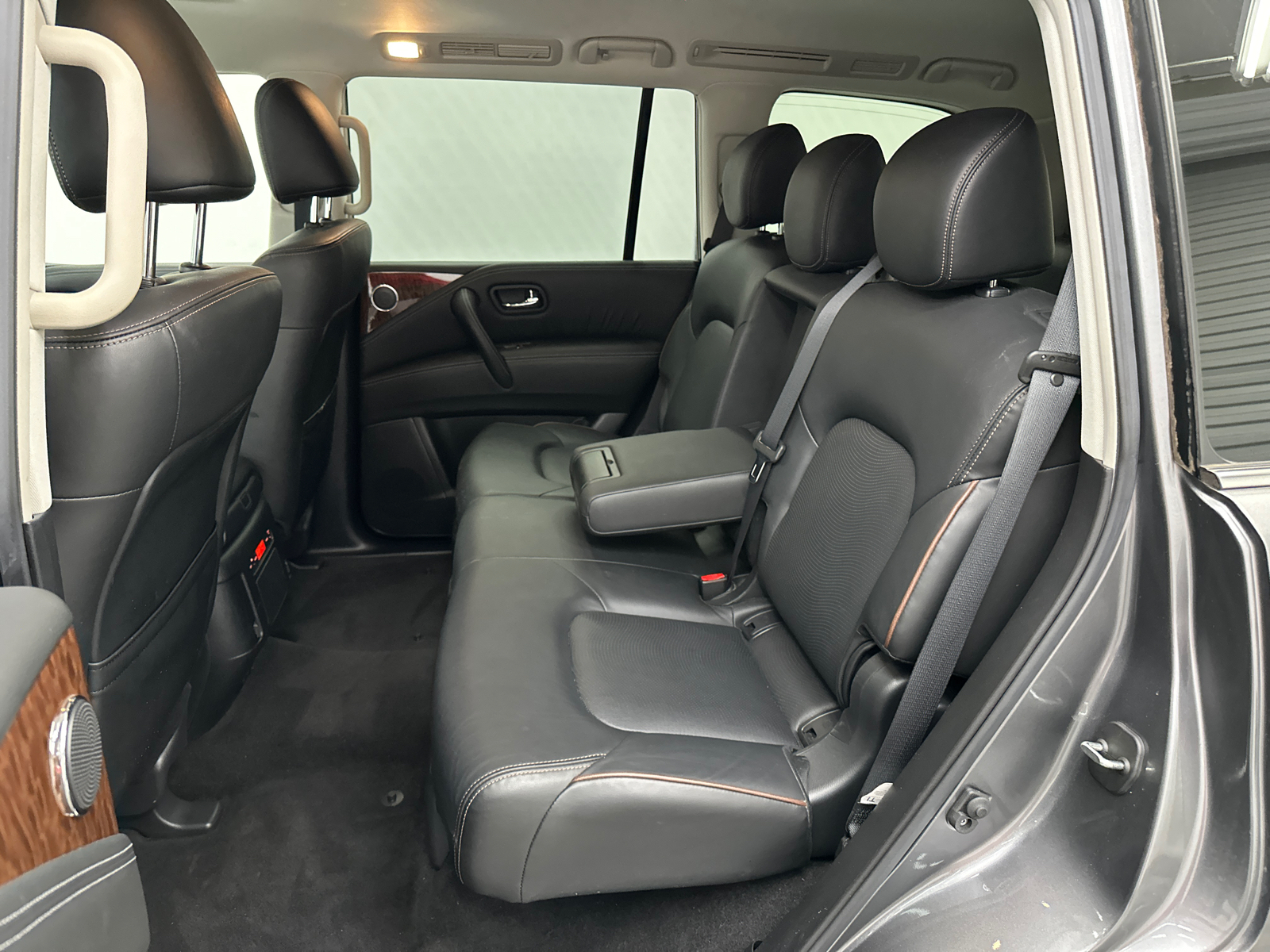 2019 Nissan Armada SL 23