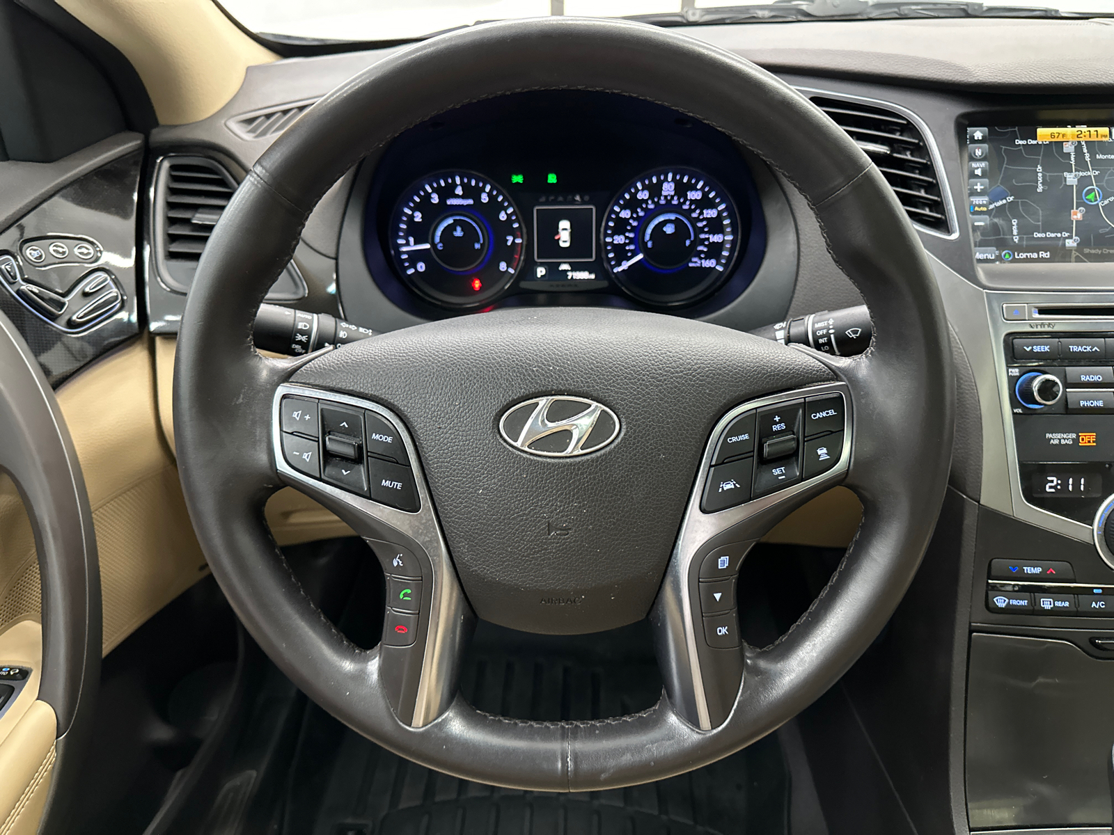 2017 Hyundai Azera Limited 24