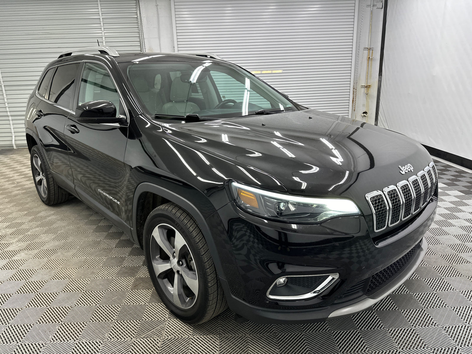 2020 Jeep Cherokee Limited 7