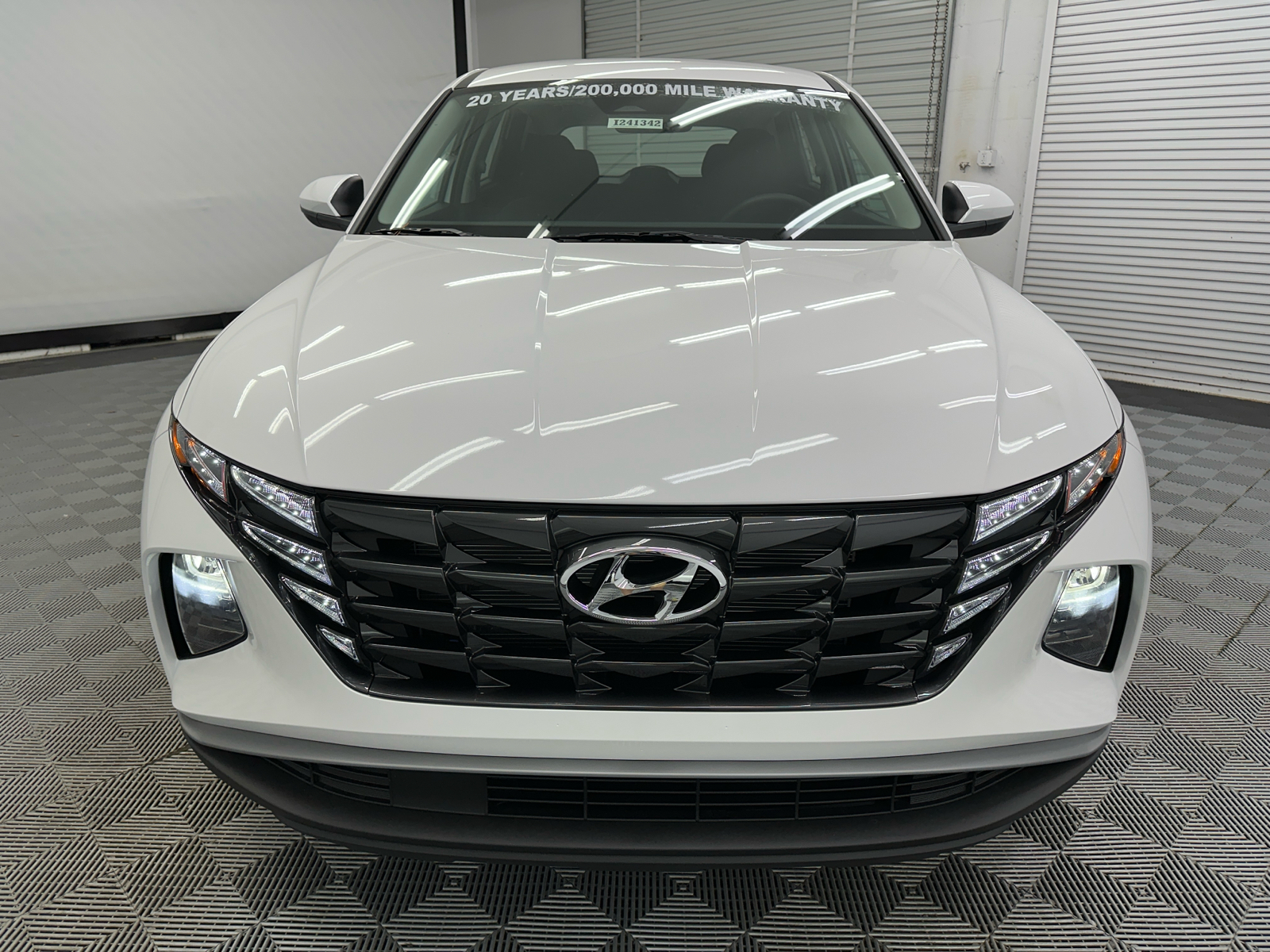 2024 Hyundai Tucson SE 8