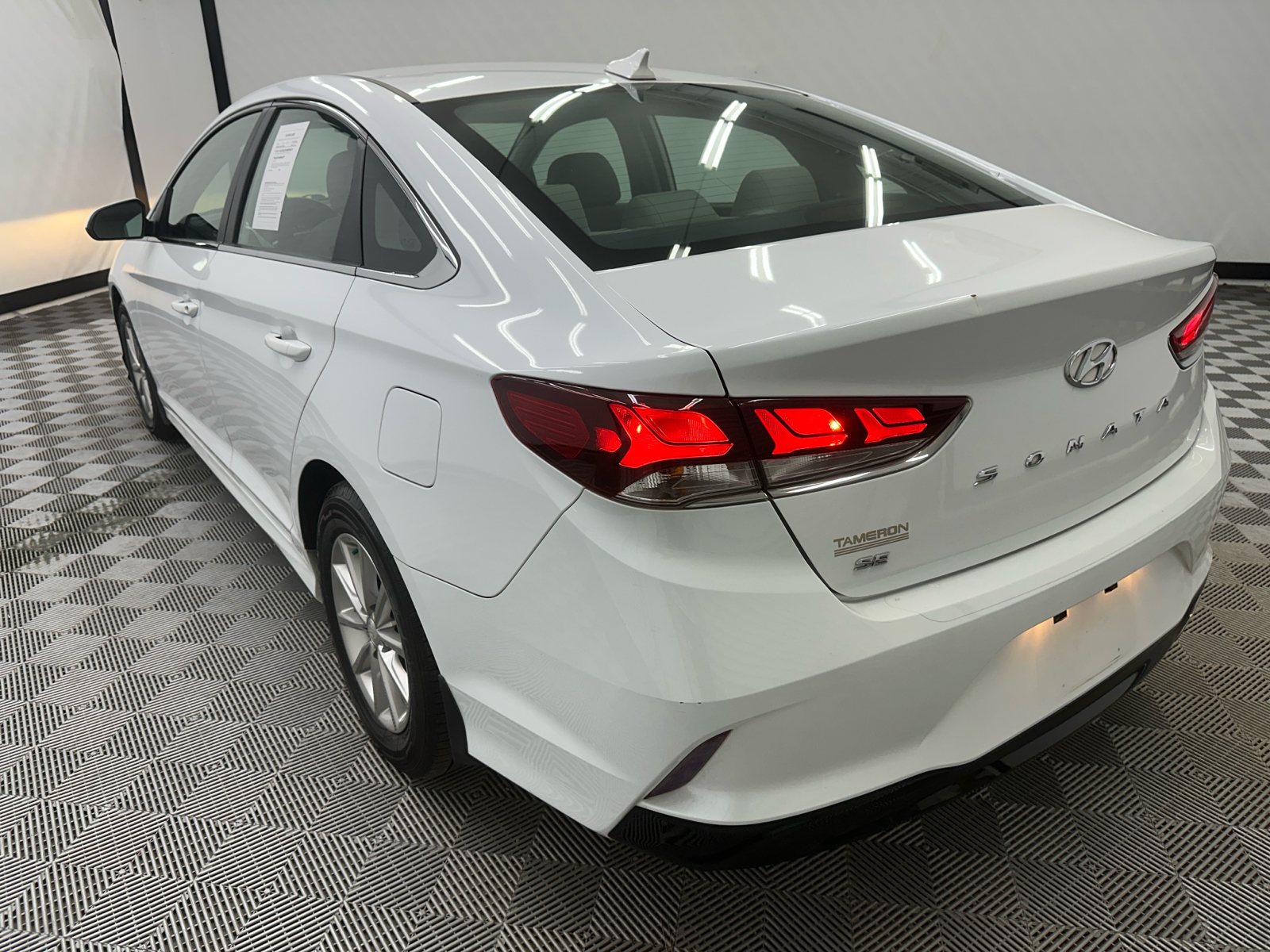 2018 Hyundai Sonata SE 3