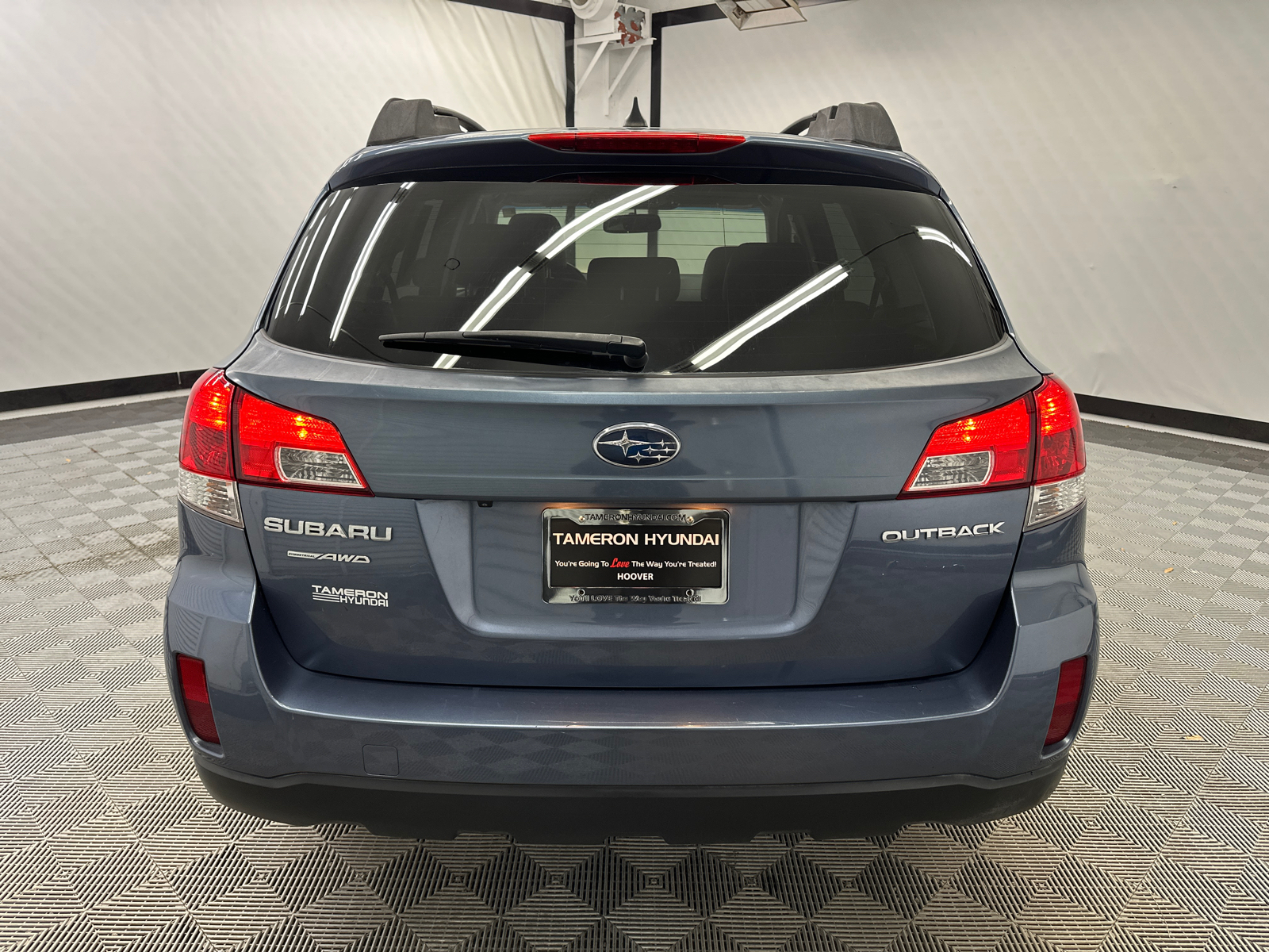 2013 Subaru Outback 2.5i 4