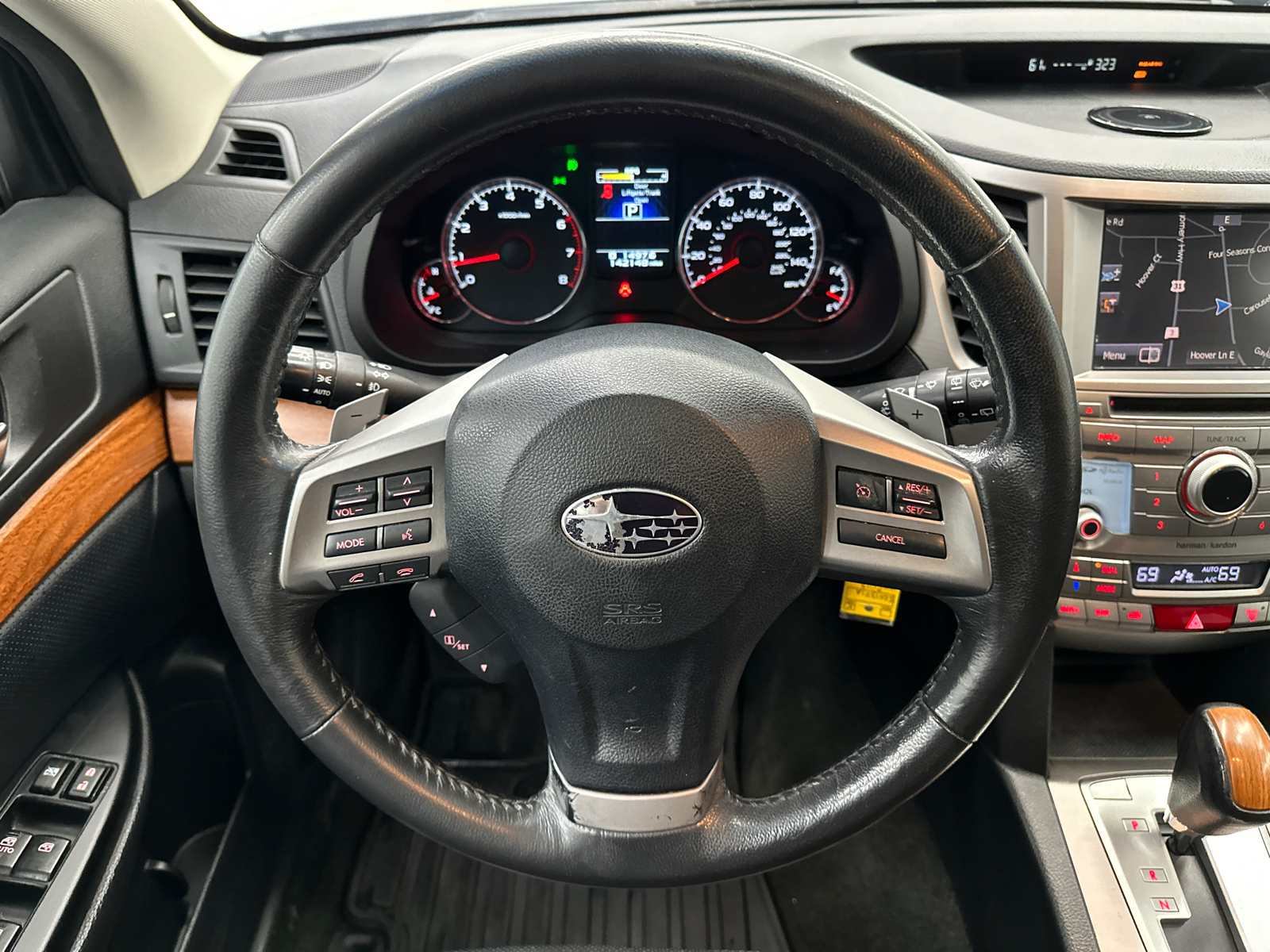 2013 Subaru Outback 2.5i 25