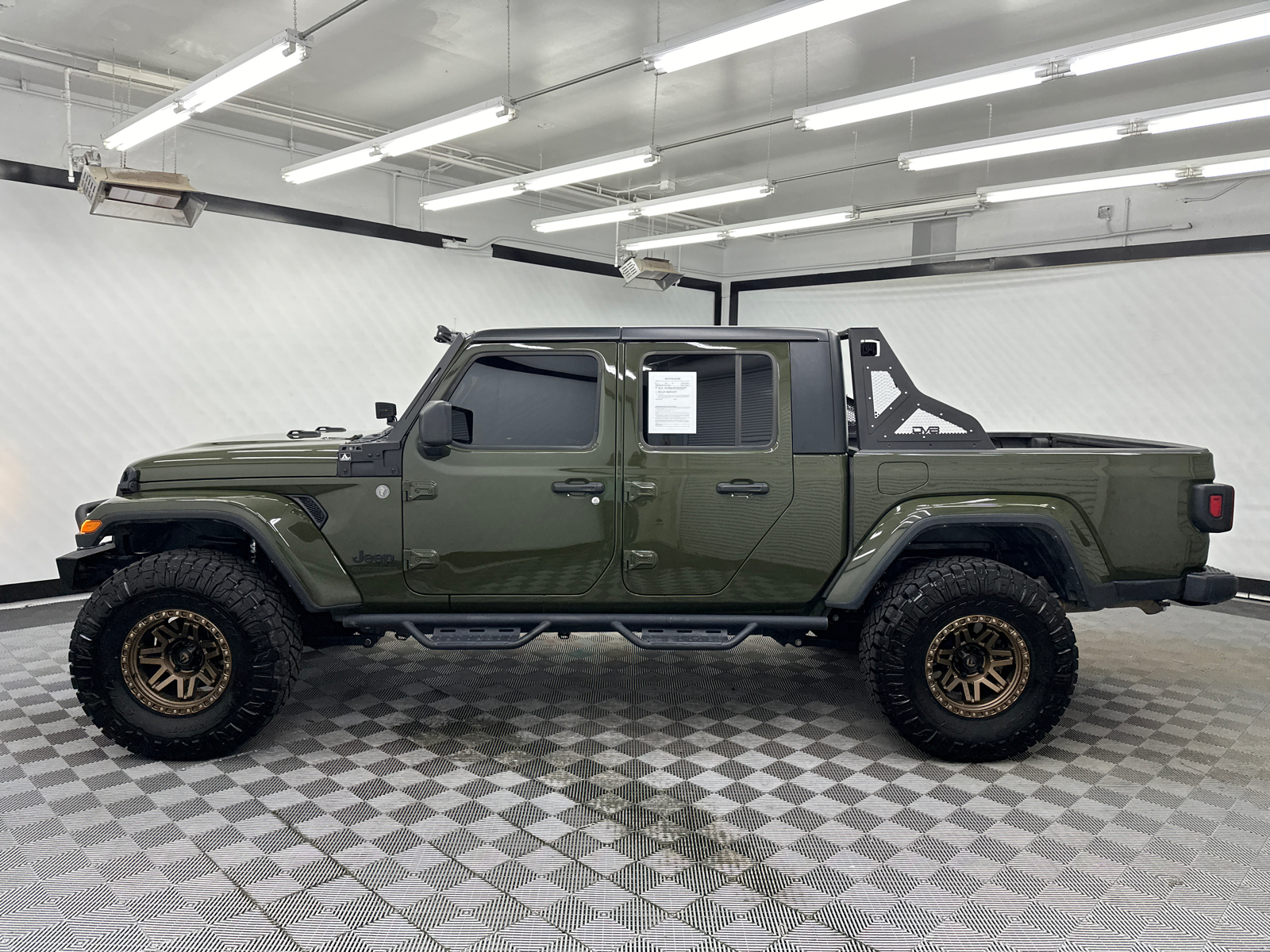 2022 Jeep Gladiator Altitude 2