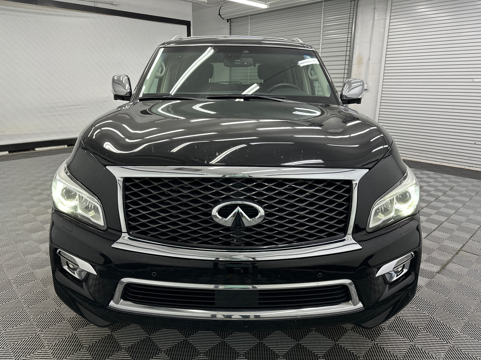 2017 INFINITI QX80 Base 8