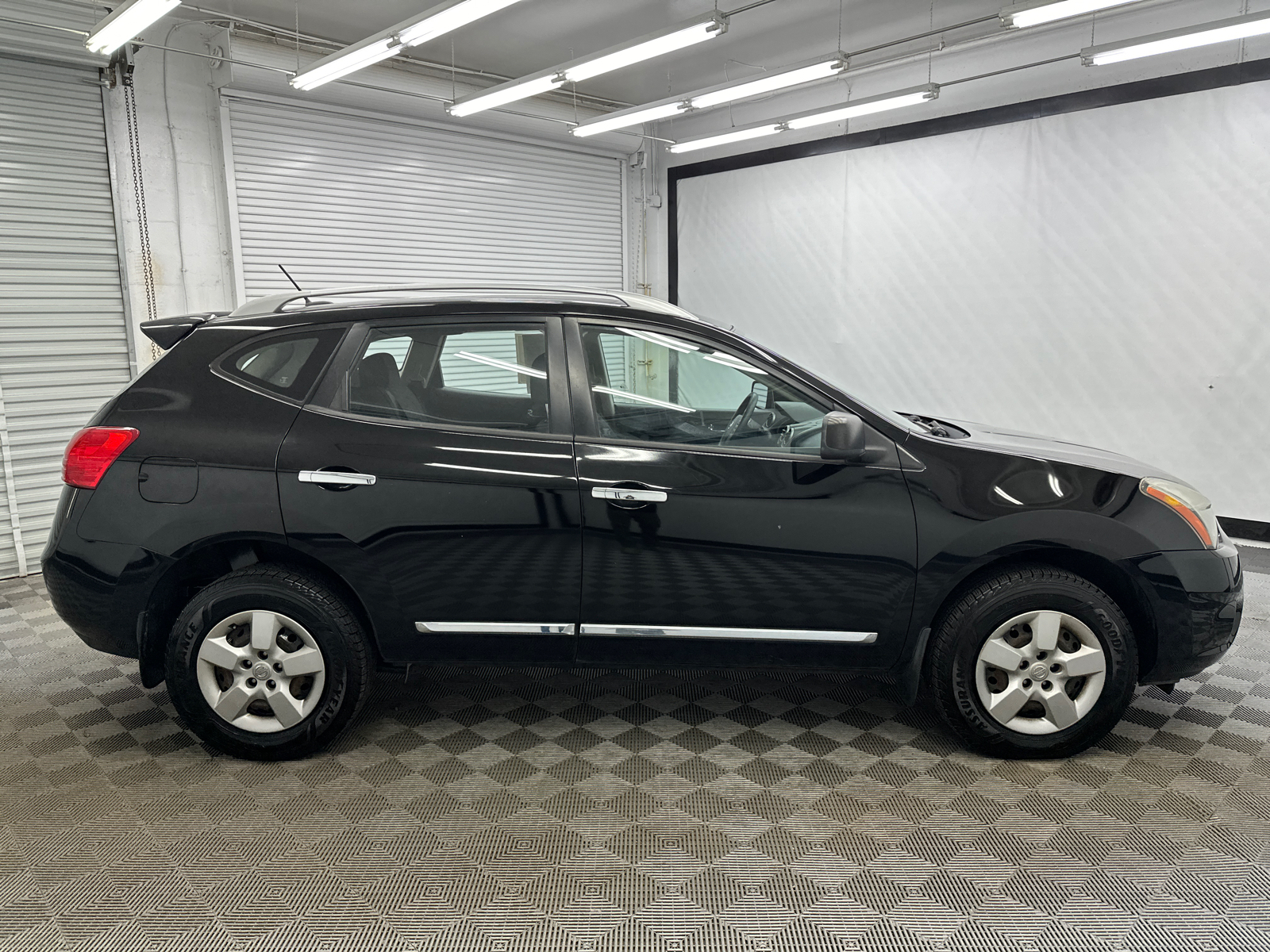 2015 Nissan Rogue Select S 6