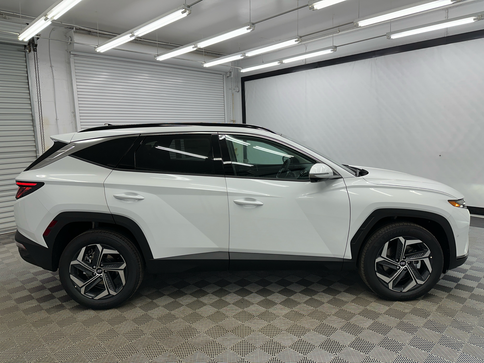 2024 Hyundai Tucson Hybrid Limited 6