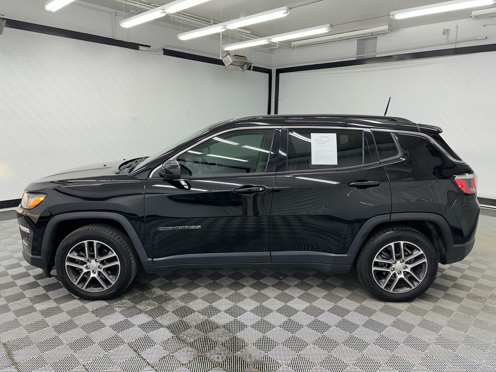 2018 Jeep Compass Latitude 2